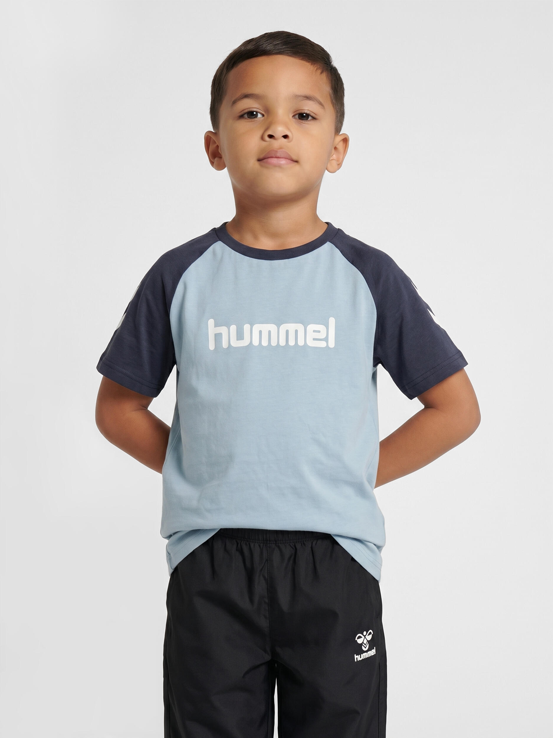 HUMMEL picture