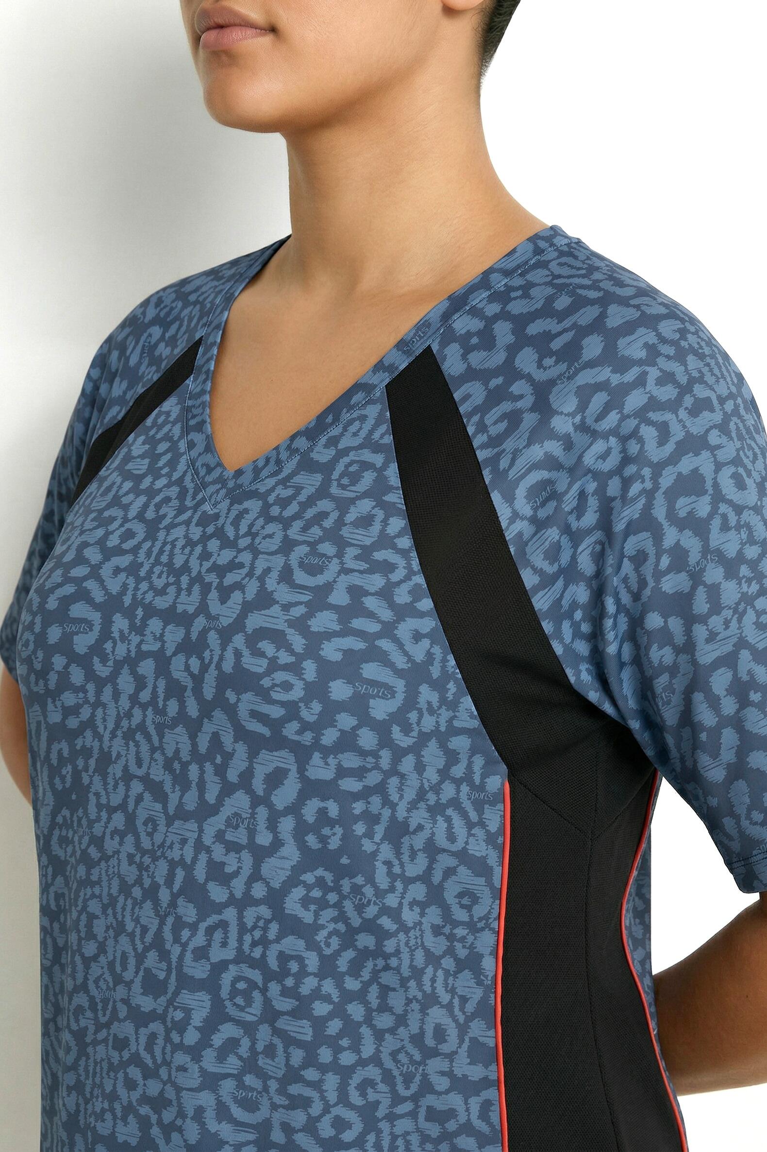 Damen Funktions-Shirt Classic V-Ausschnitt Halbarm recycelt 3/7
