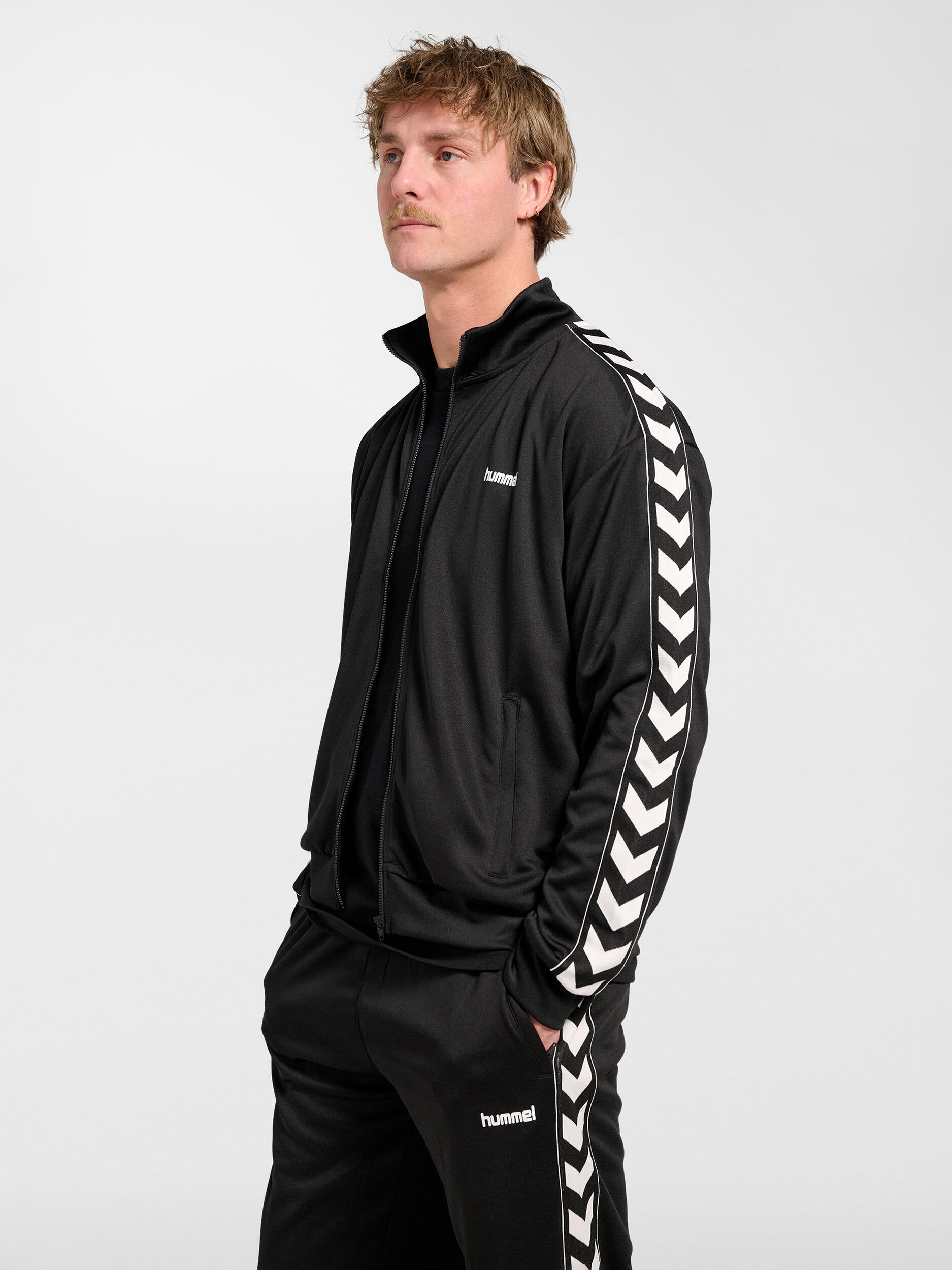 HUMMEL picture