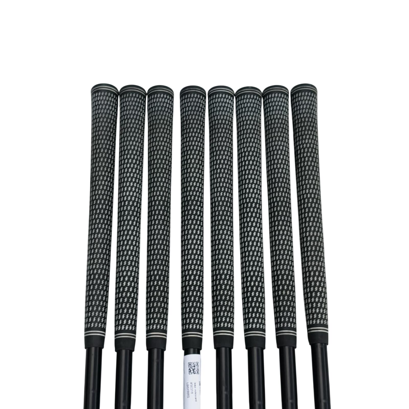 Cobra King Forged Tec One Length Série de fers / 4-PW+GW / Flex Stiff / Acier 5/7