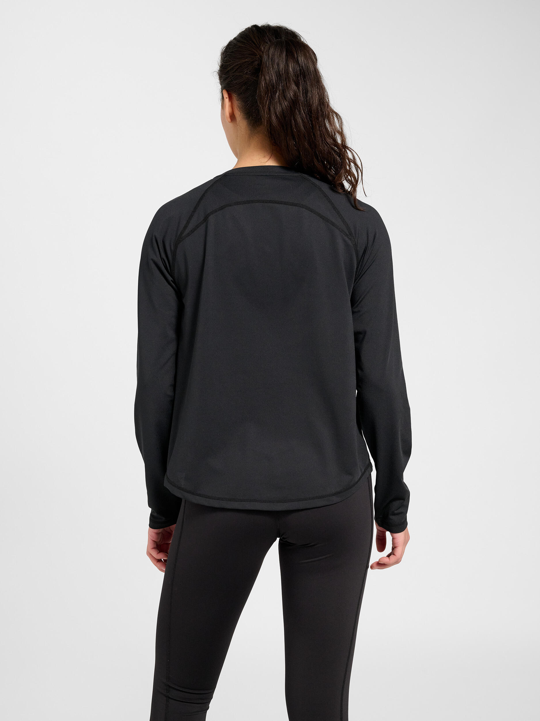 Enfiler T-Shirt Hmlvanja Entraînement Femme 2/7