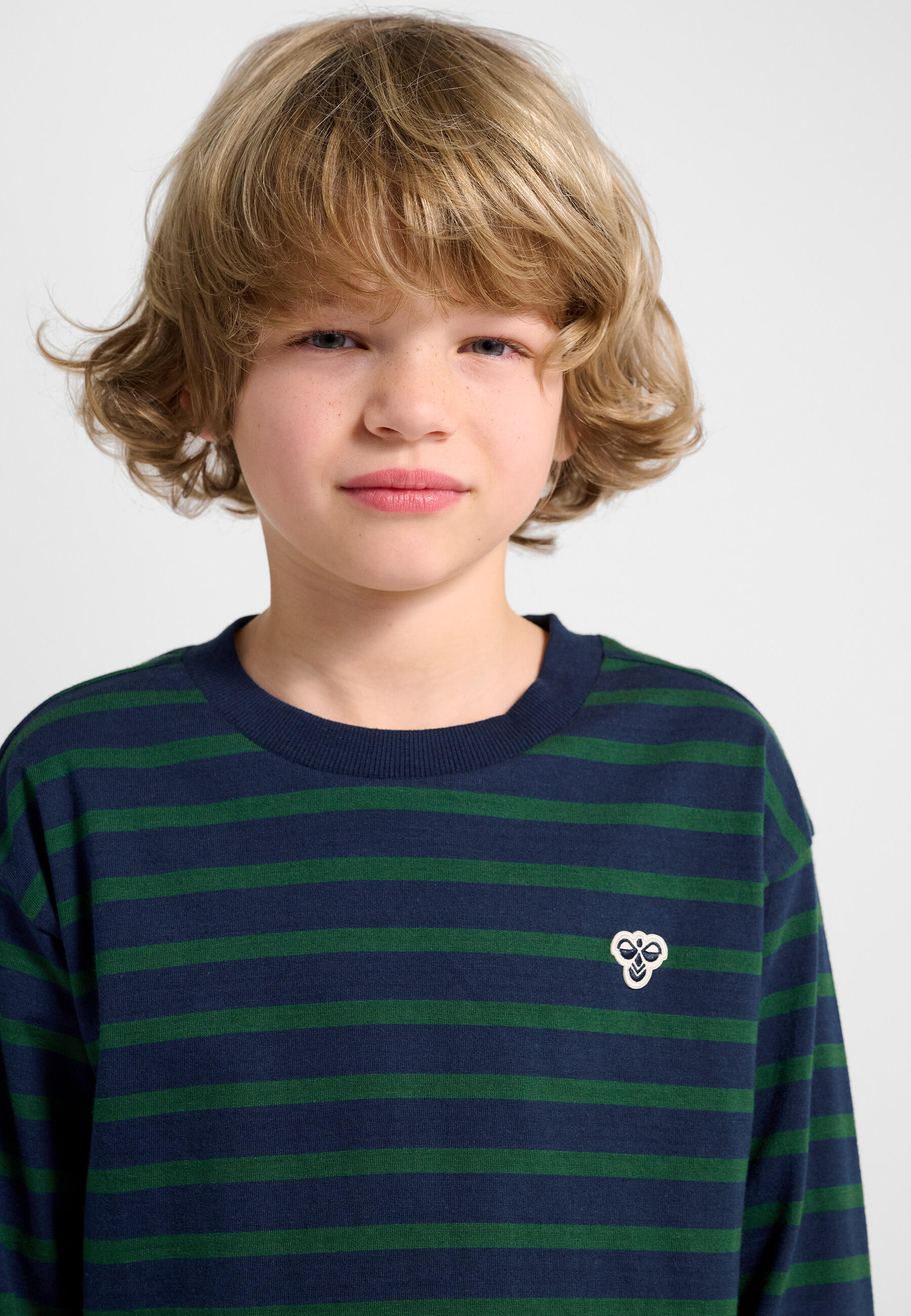 Camiseta Hmljr Loose Los Niños Unisex 4/7