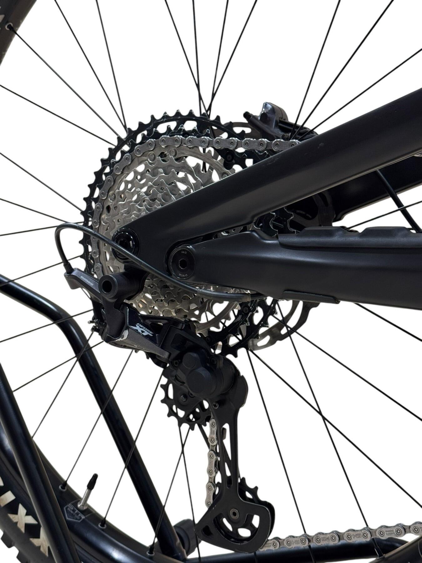 Segunda vida - Bicicletas E-montanha Canyon Torque:ON CF 9 XT - Como novo 6/7