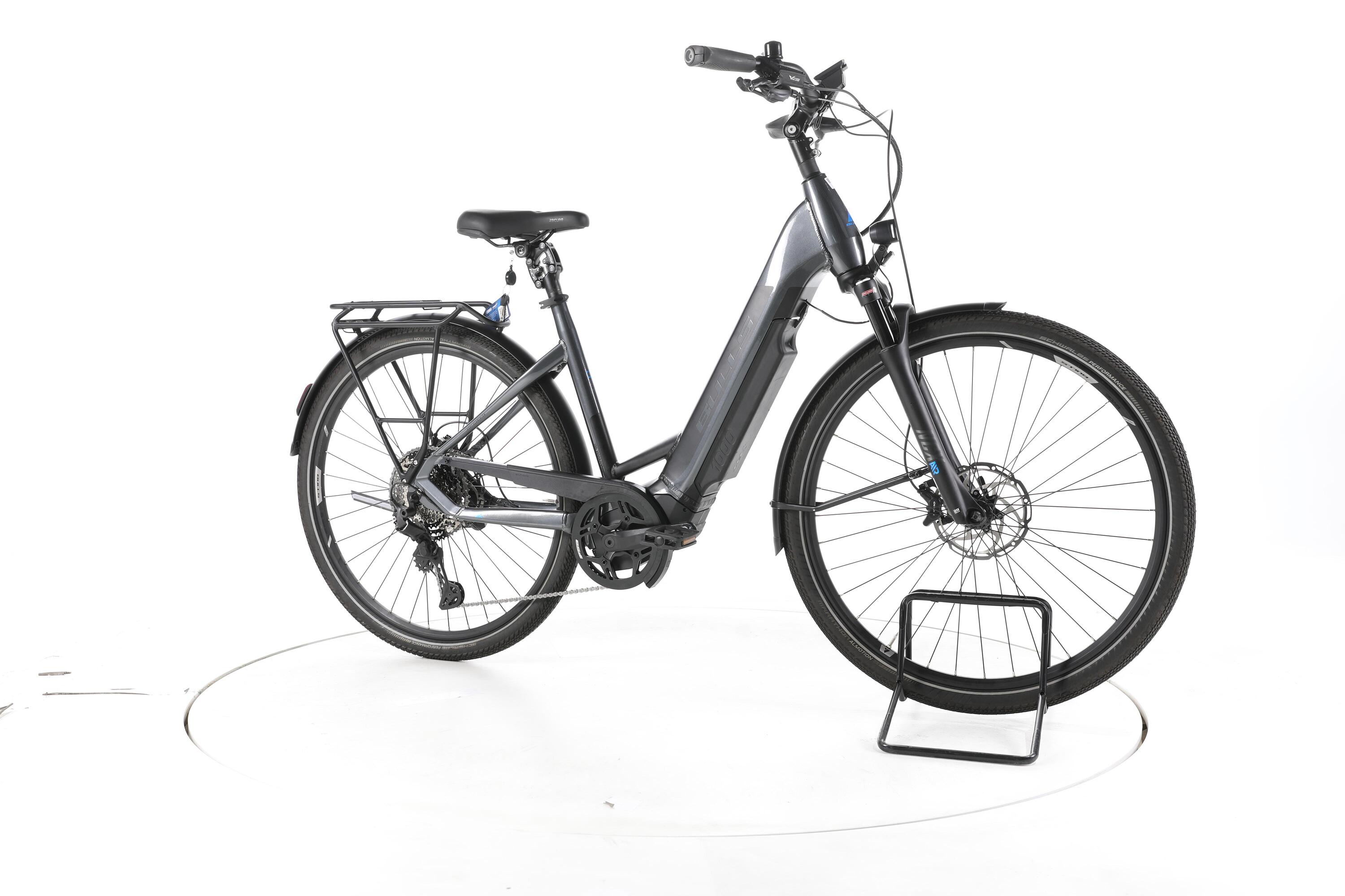 Refurbished - Bulls Lacuba EVO 11 Trekking E-Bike - Very Good Condition 2/7