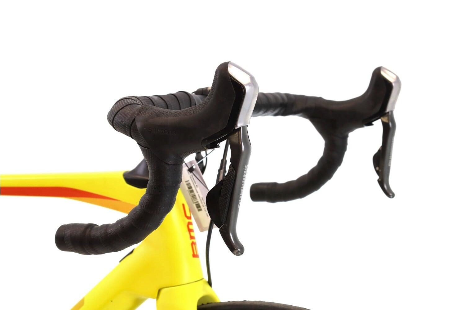 Vélo de route reconditionné ·  RoadTimemachine 02 Di2 11V · Très bon état 6/8