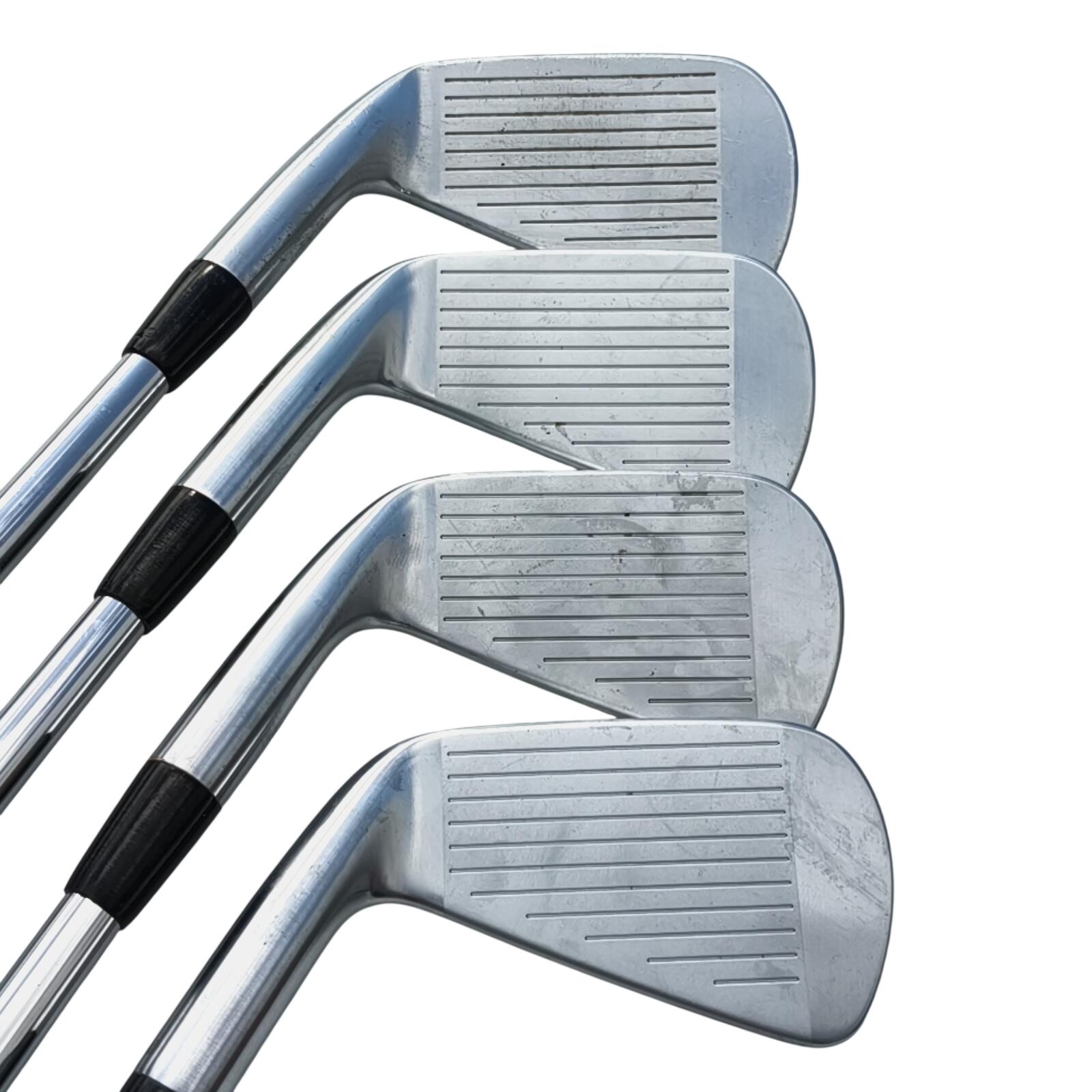 Titleist MB 718 Forged Série de fers / 3-9i / Flex X-Stiff / Acier 7/7