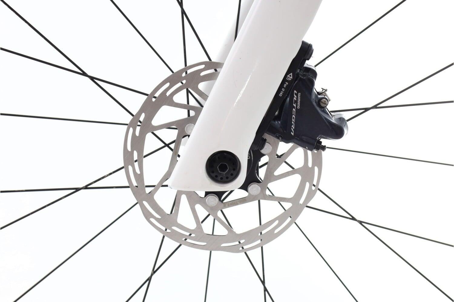 Segunda Vida · Bicicleta estrada ·  Revelator Di2 11V · Muito bom estado 7/8