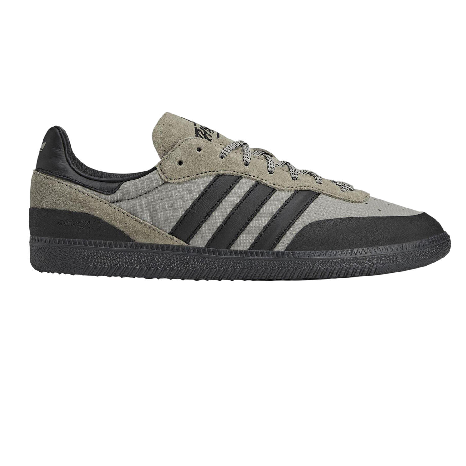 Adidas Unisex Adult 100T Palos Hills Suede Skate Shoes