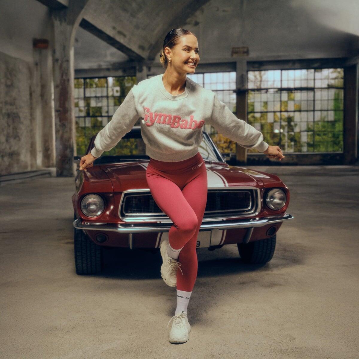 Felpa donna cropped grigia GymBabe 2/7
