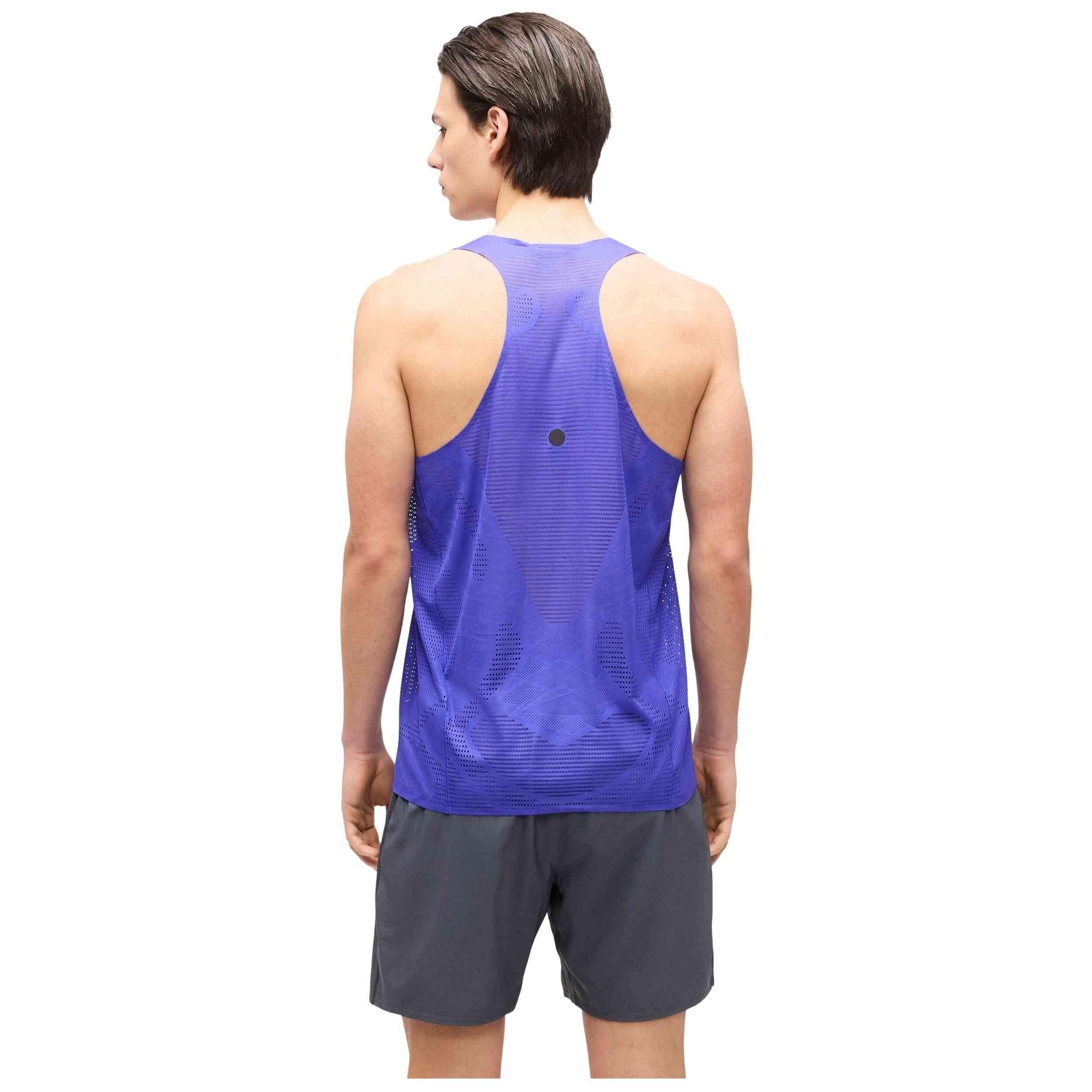 Debardeur Asics modèle Camiseta ASICS Metarun sin mangas azul violeta pour homme 4/5