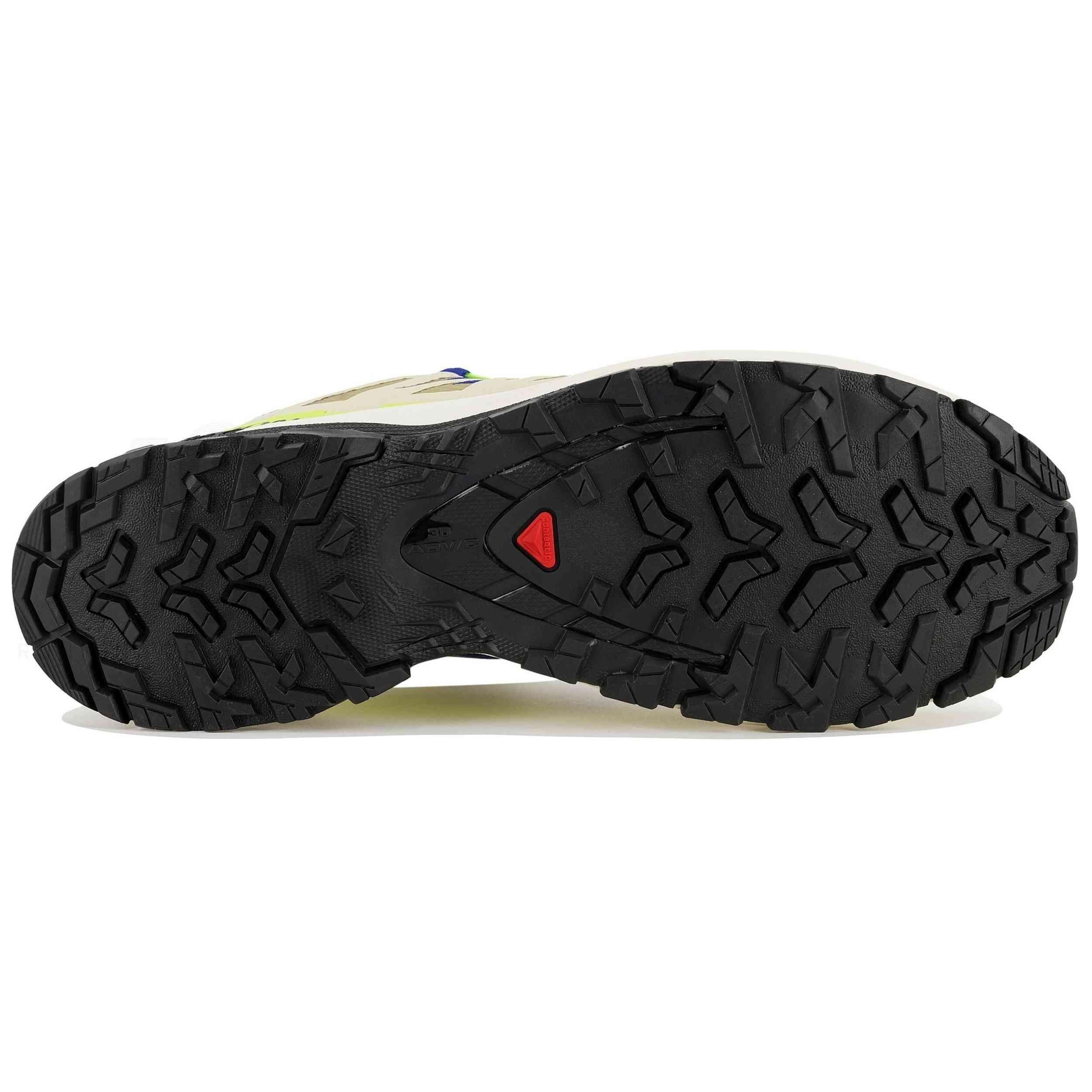 Sapatos de trekking Salomon modelo XA PRO 3D V9 para homem 3/4