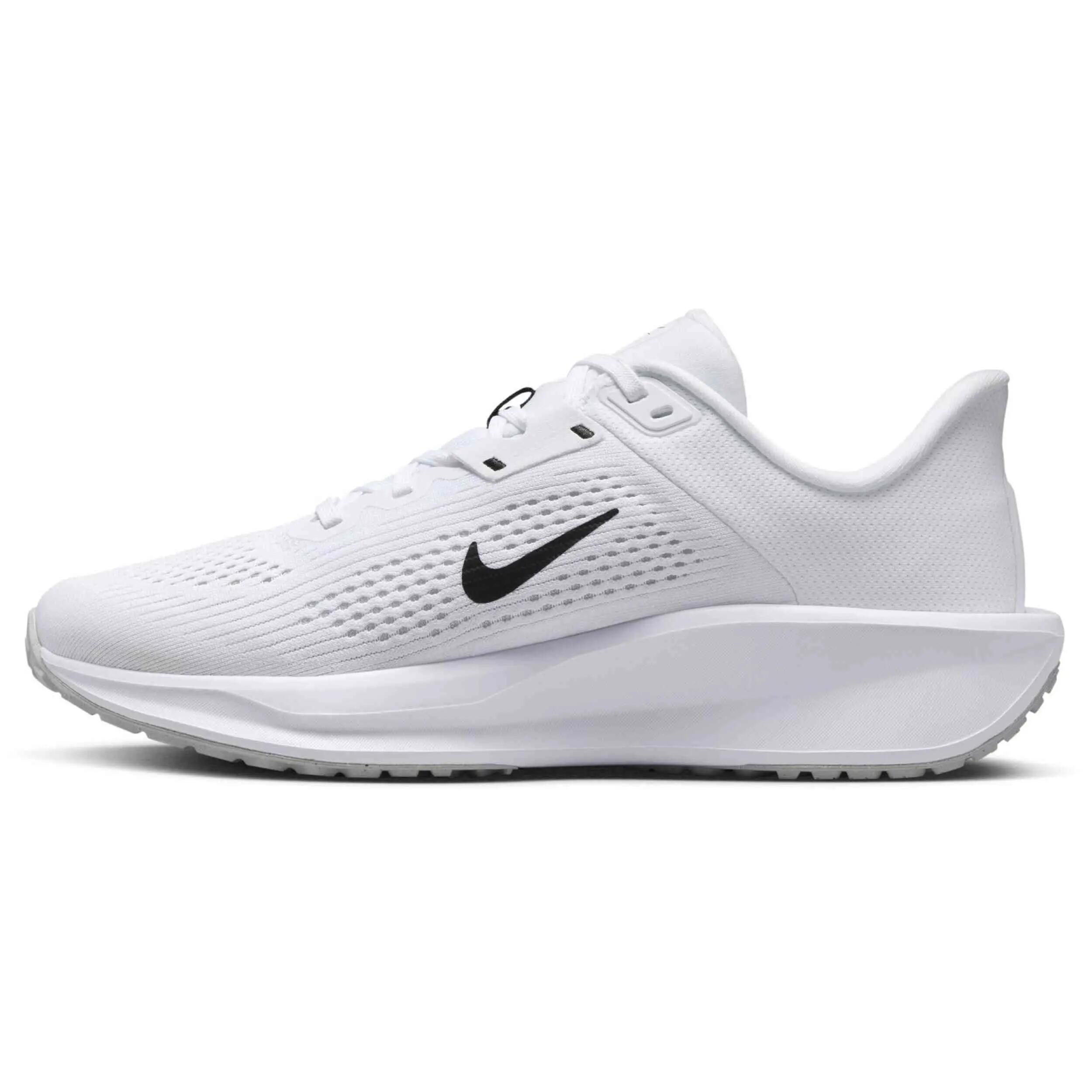 Chaussures de course Nike modèle FD6034-100 pour femmes 4/5