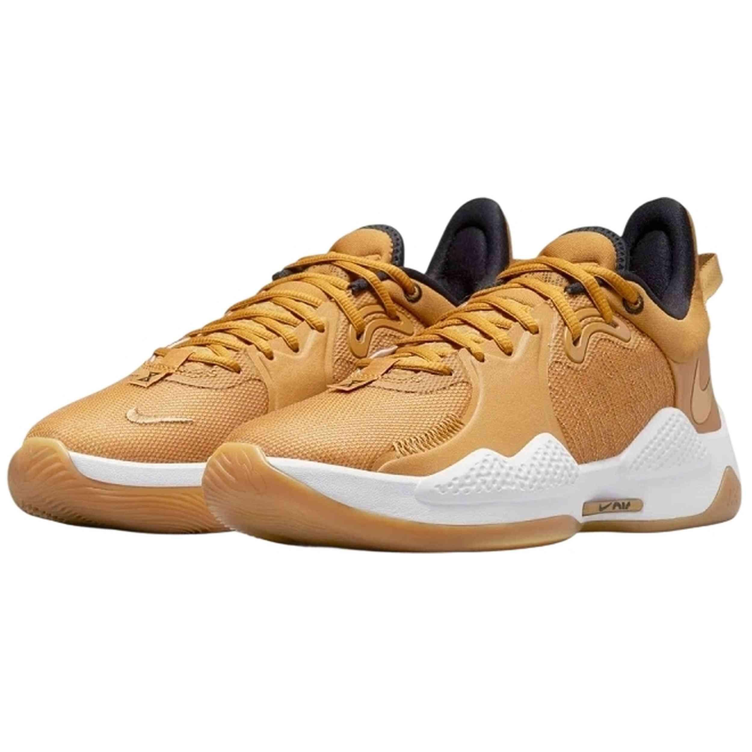 Basketbalschoenen Nike model CW3143 700 voor unisex 4/5