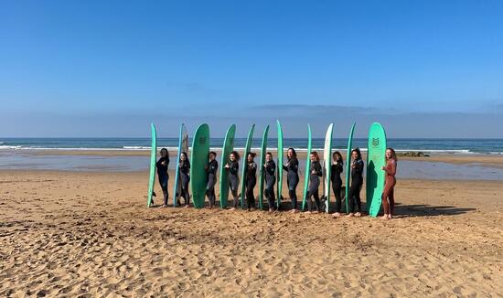 Retraite entre filles au Maroc : Pilates Reformer, Mat & Surf