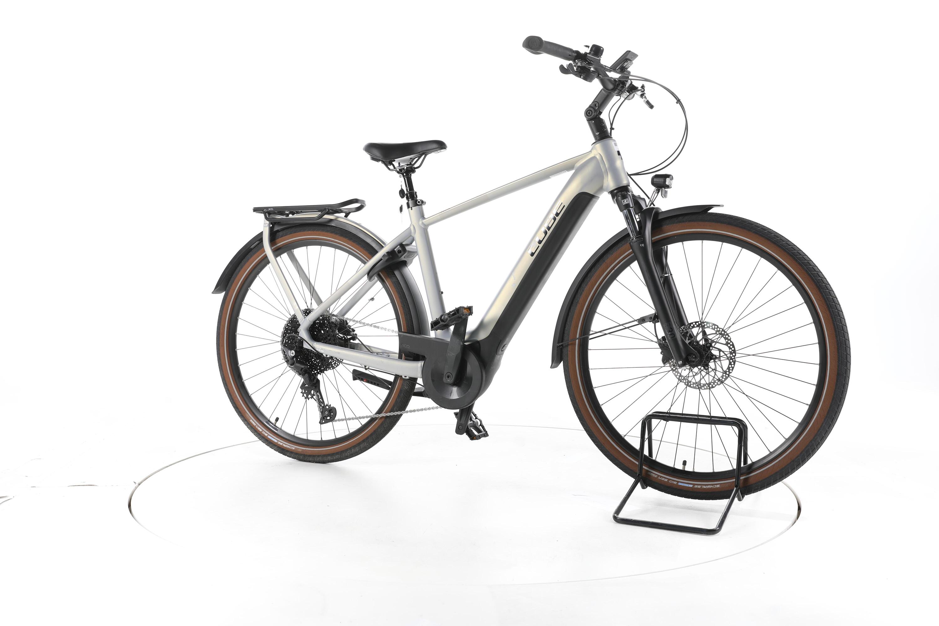 Ebike ricondizionata · Cube Touring Pro 635 · Ottime condizioni 2/7