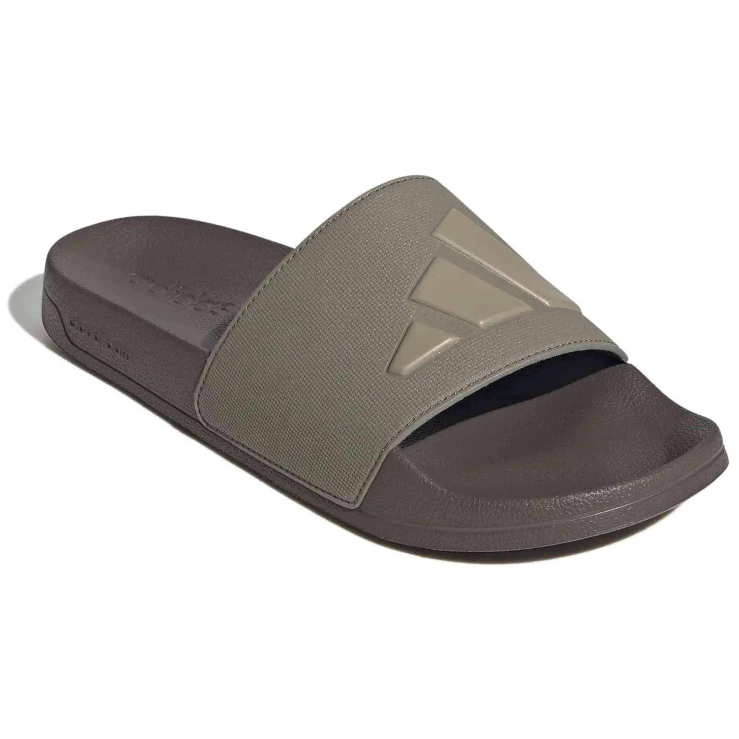 Chinelos Adidas modelo IH9039 para unissex 4/5