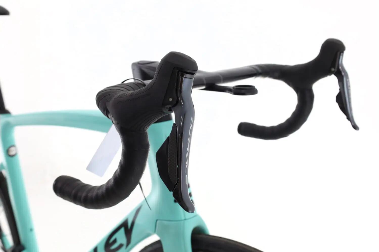 Vélo de route reconditionné · Ridley Noah Fast Di2 11V · Très bon état 6/8