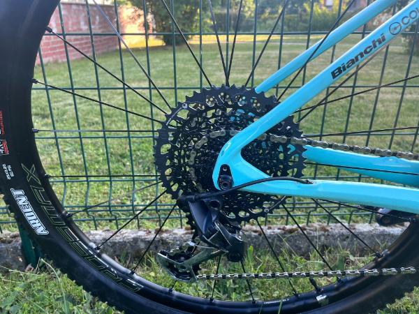 Entre Particuliers - VTT Bianchi hard trail en carbone 3/7
