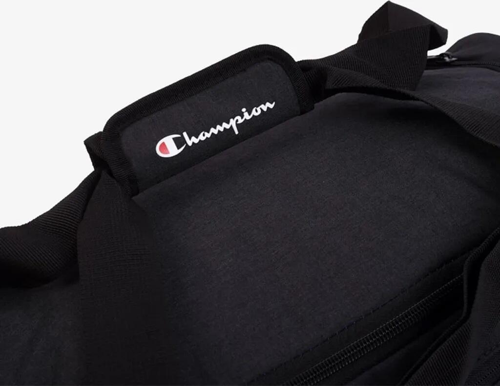 Champion Tasche – Stylisch, leicht & vielseitig 2/7