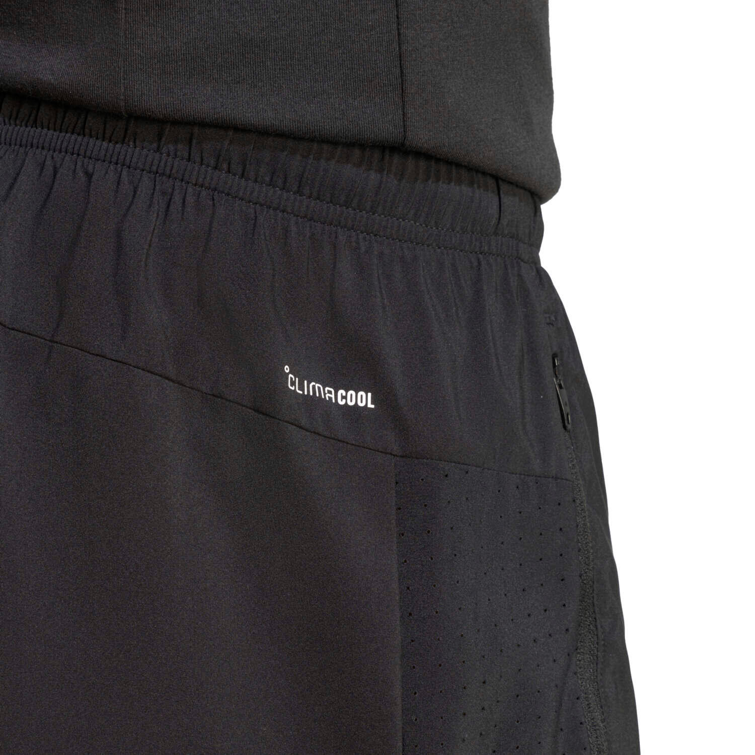 SHORT TOILE BASE WORKOUT ESSENTIALS 7/8