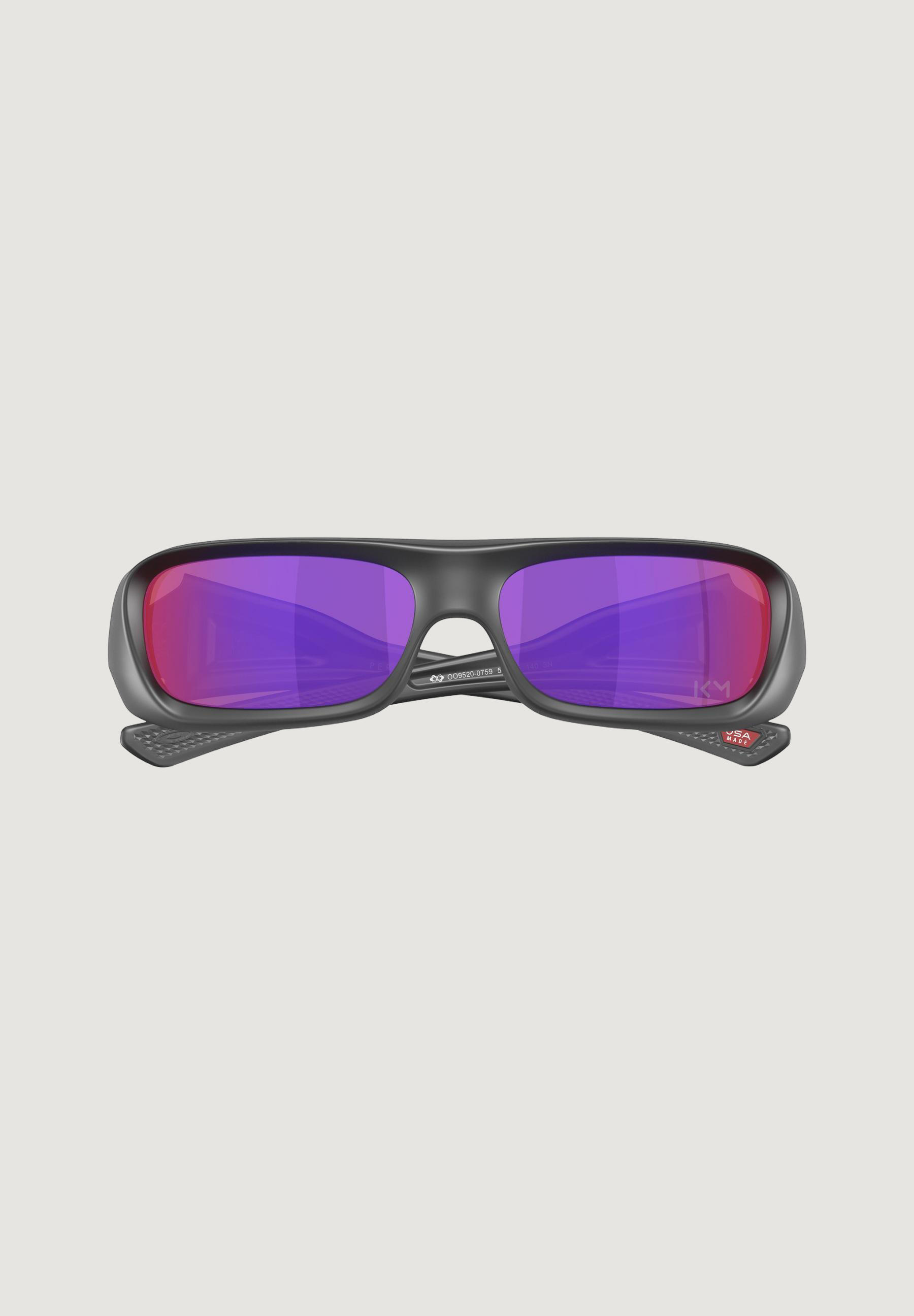 OAKLEY picture