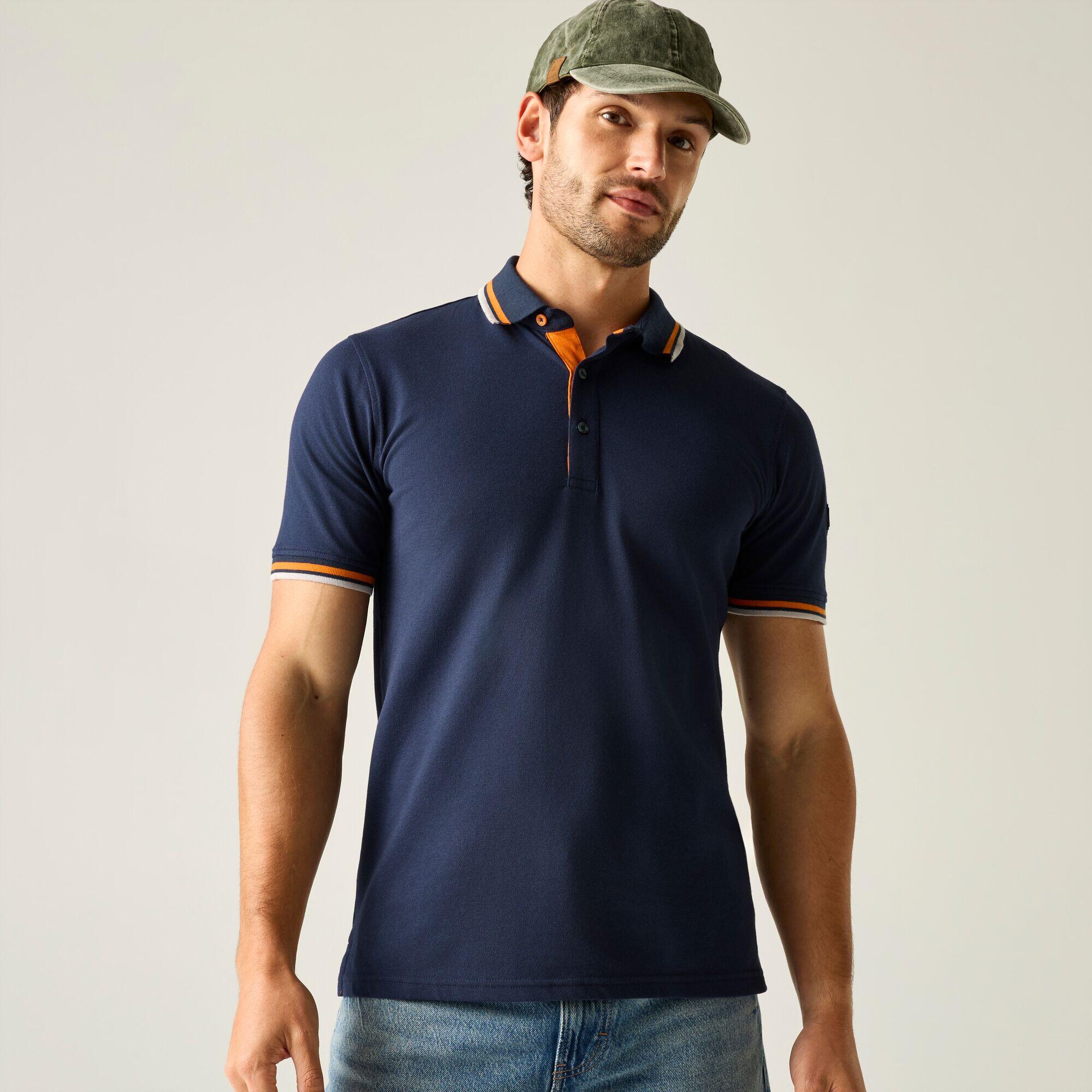 bleu navy / bleu marine. / bleu marine