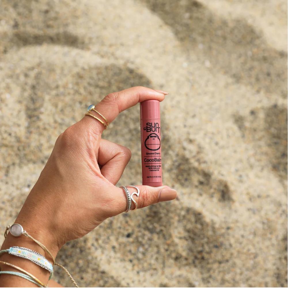 Sun Bum CocoBalm Moinst Lip Balm Groove Cherry 4/7