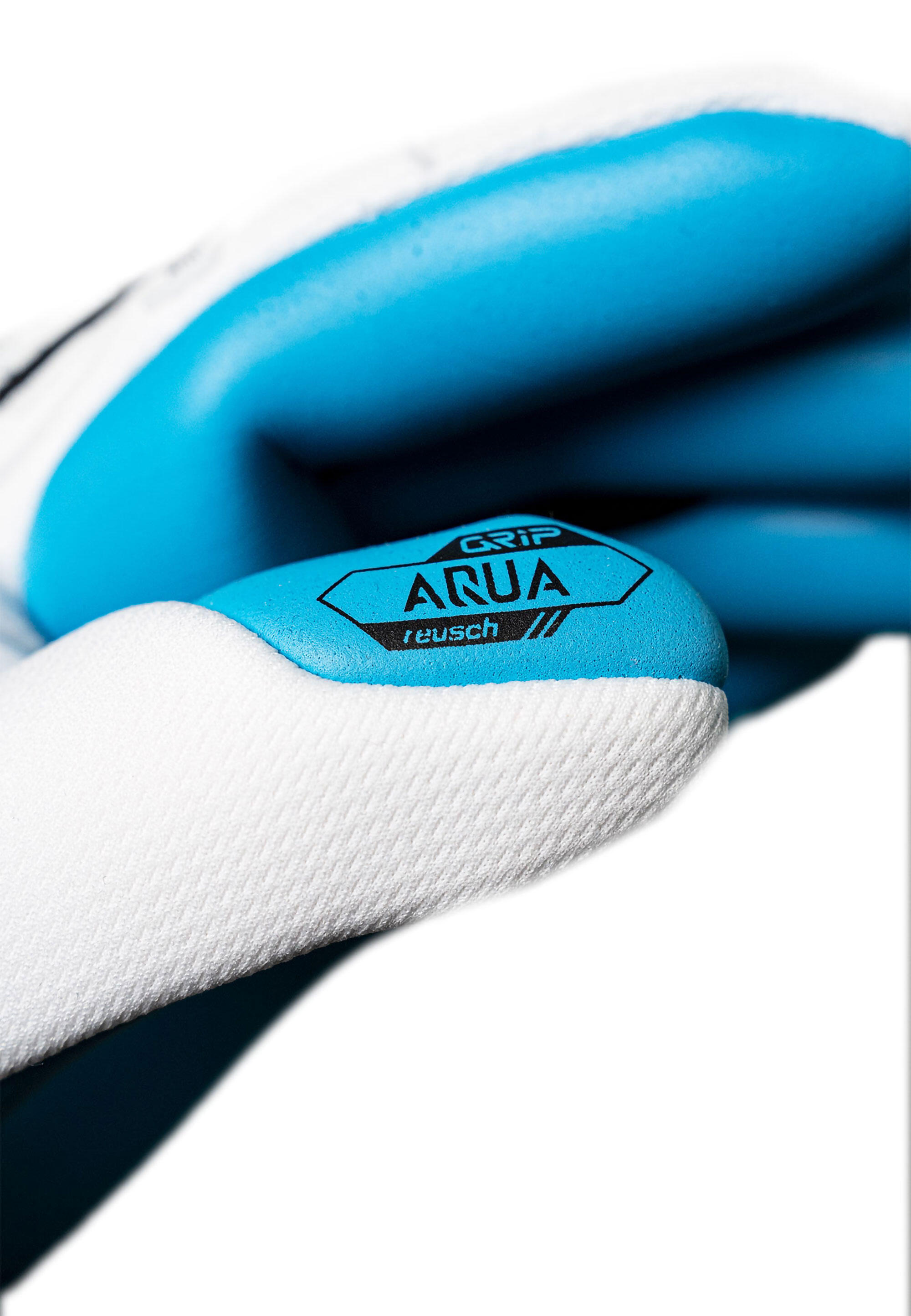 REUSCH Torwarthandschuhe Attrakt Freegel Aqua 6/15
