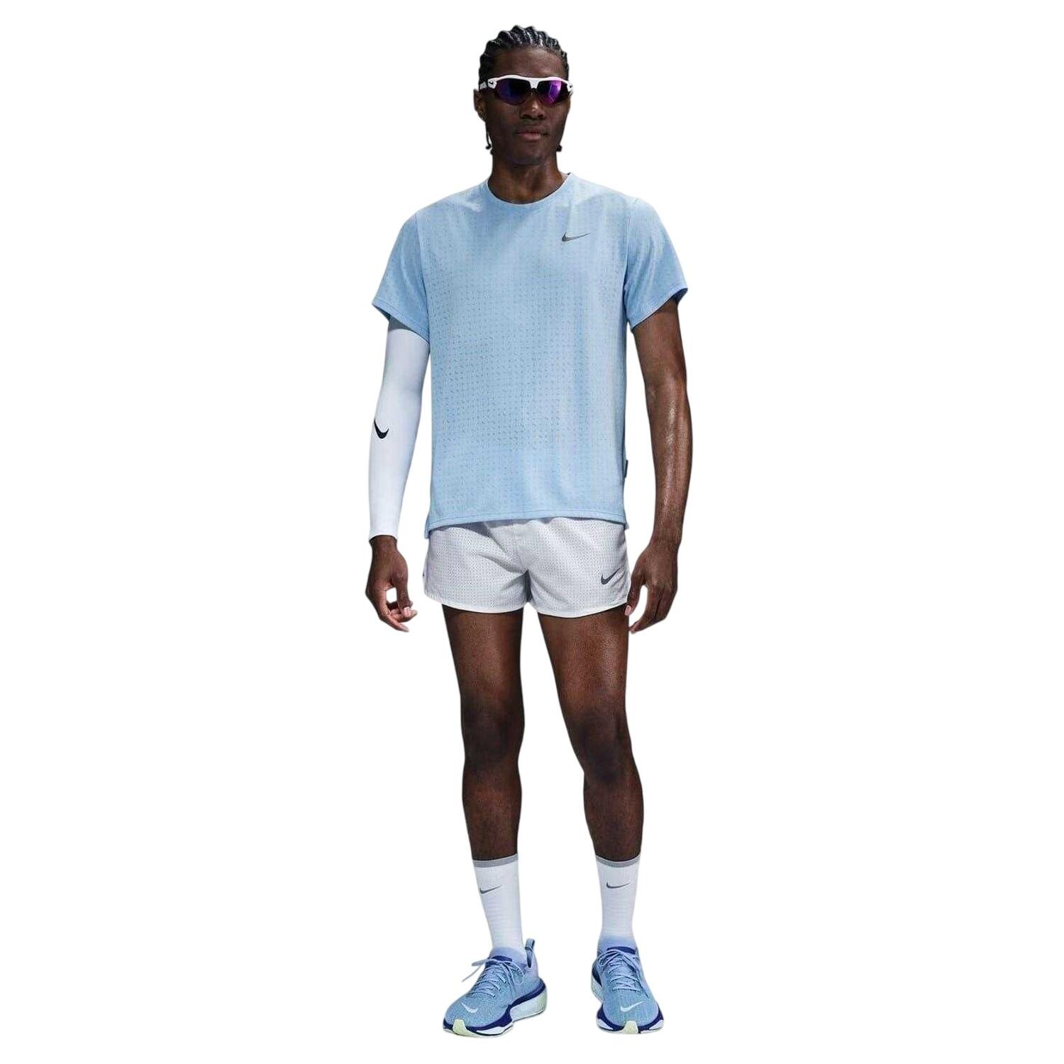 Nike Mens Miler Dri-FIT Crew Neck T-Shirt