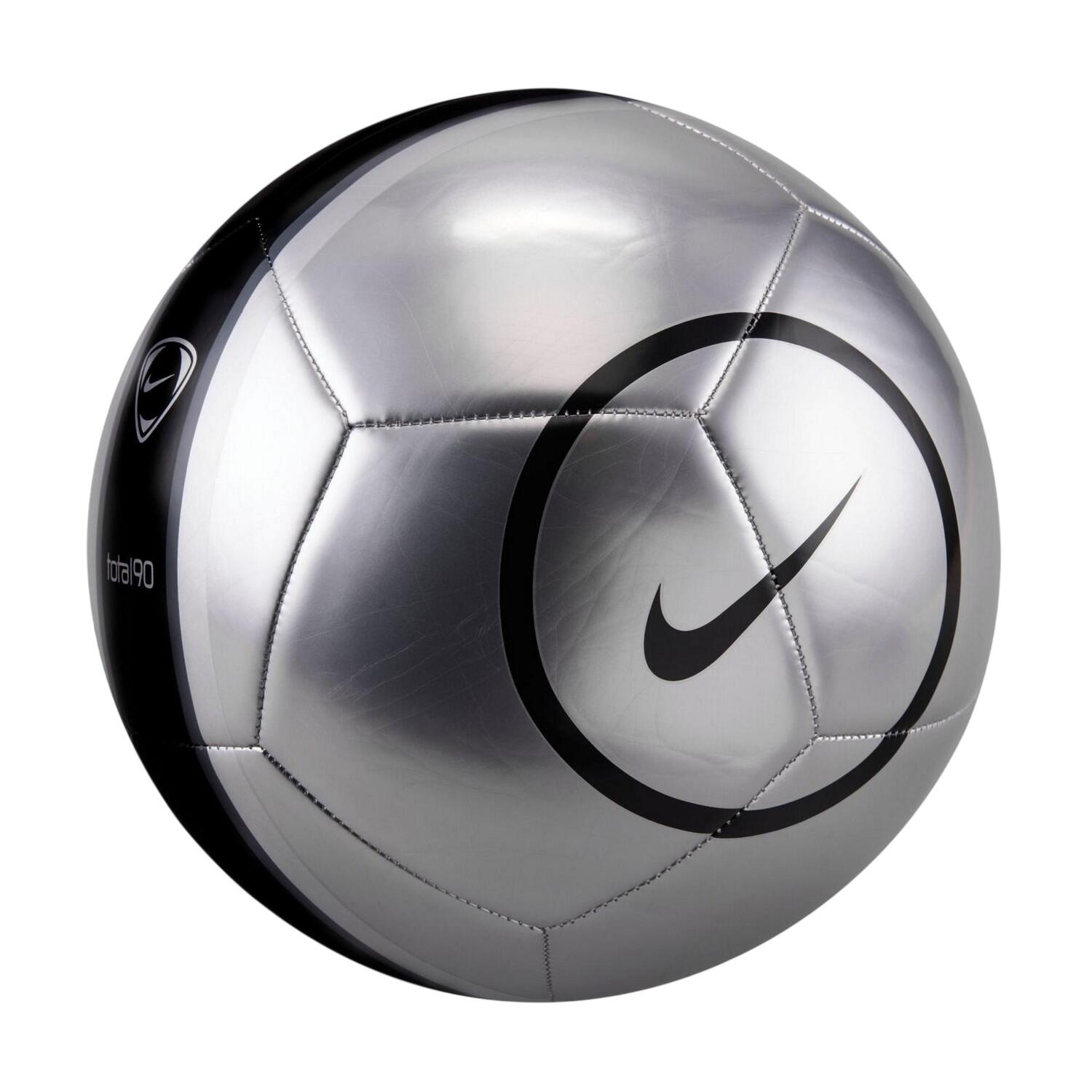 Nike Academy Football