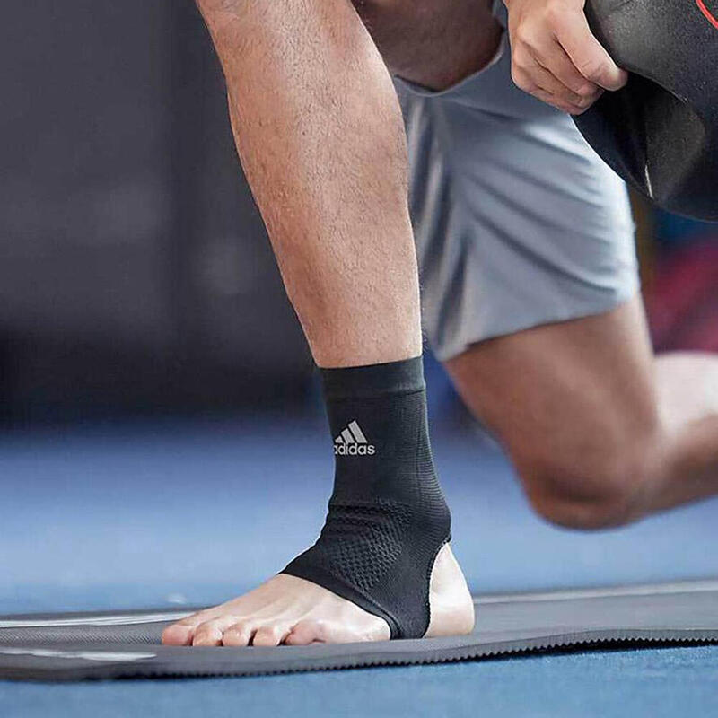 Adidas ADSU-13312 Performance Ankle Support Ayak Bilekliği M