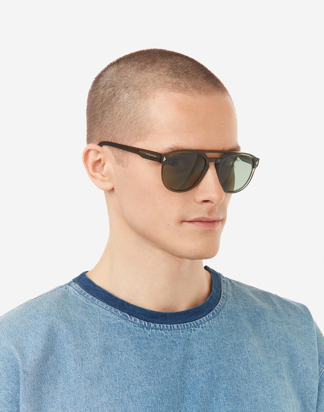 HAWKERS Lunettes de soleil pour hommes et femmes POLARIZED GREEN ALLIGATOR DIVER 6/8