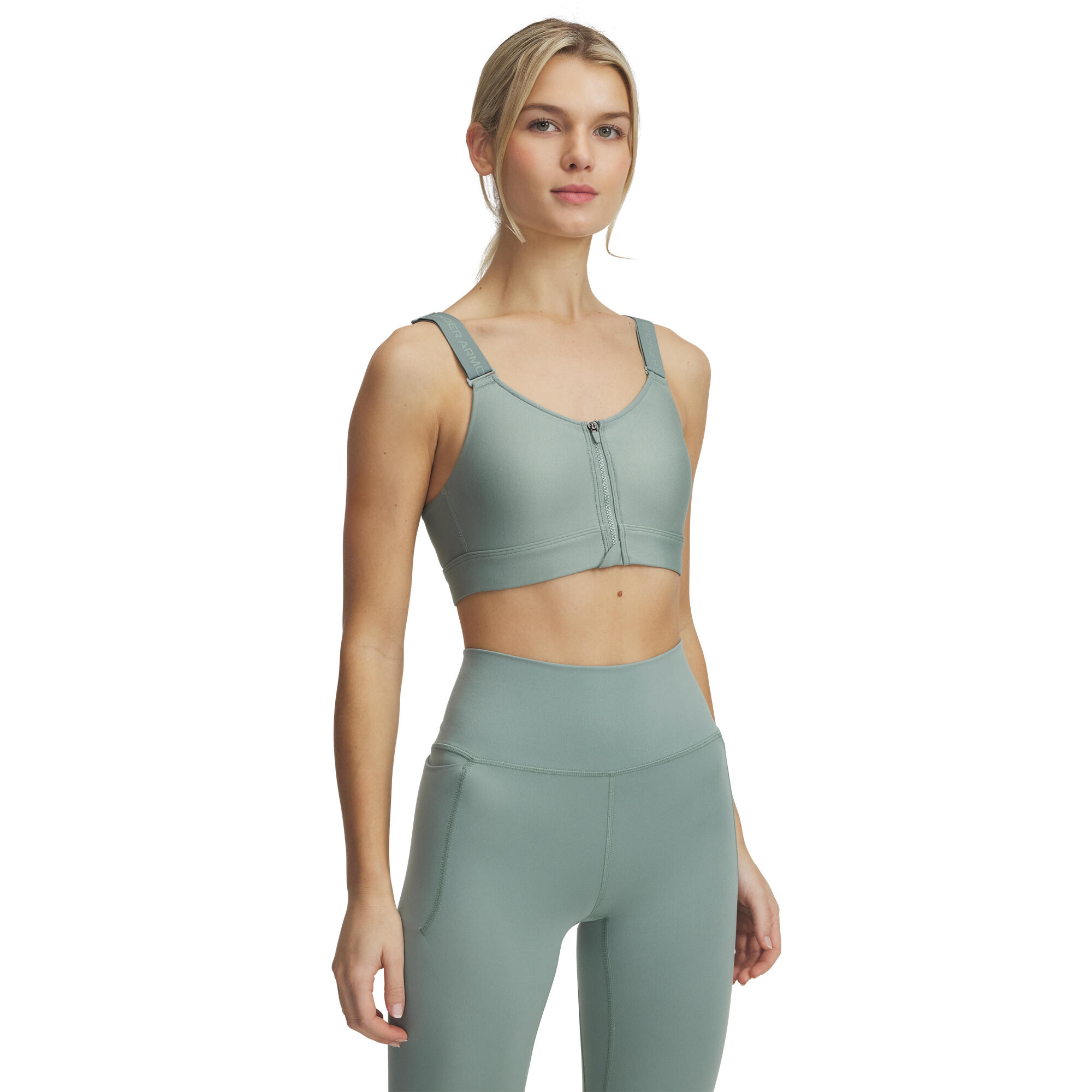 UNDER ARMOUR picture