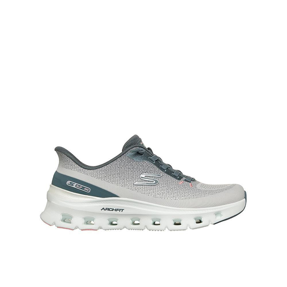 SKECHERS picture
