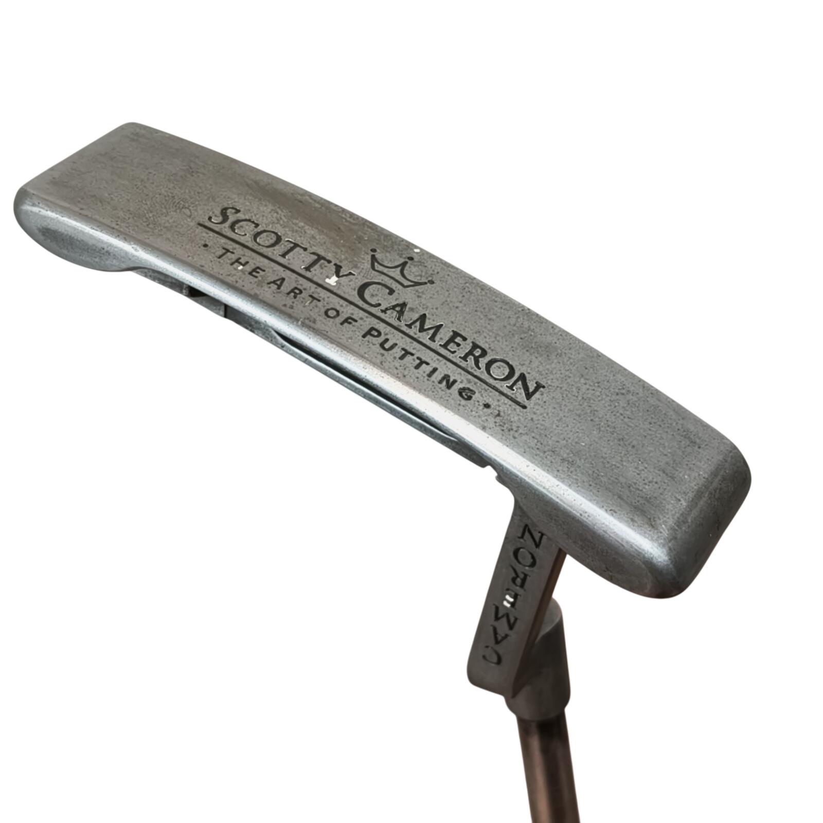 TITLEIST picture