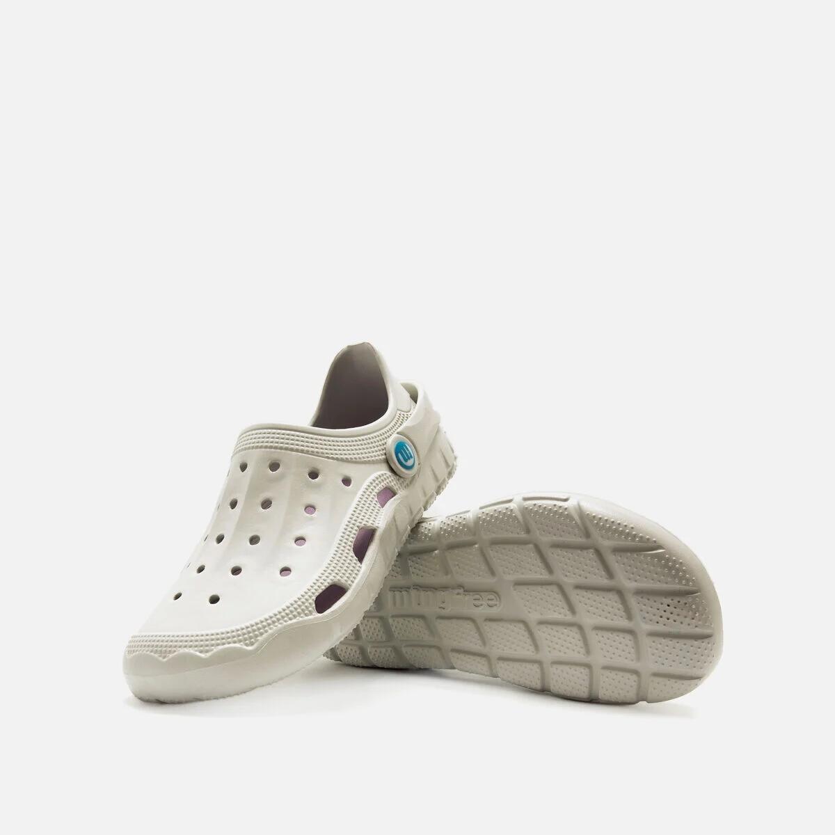 Mustang Free Women’s White Clogs - Size 37 6/7