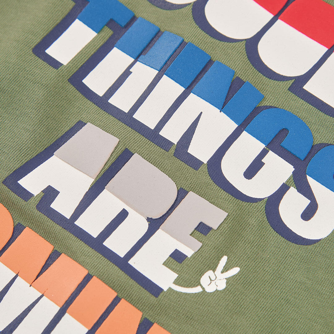 Camiseta punto niño verde estampado letras 3/4