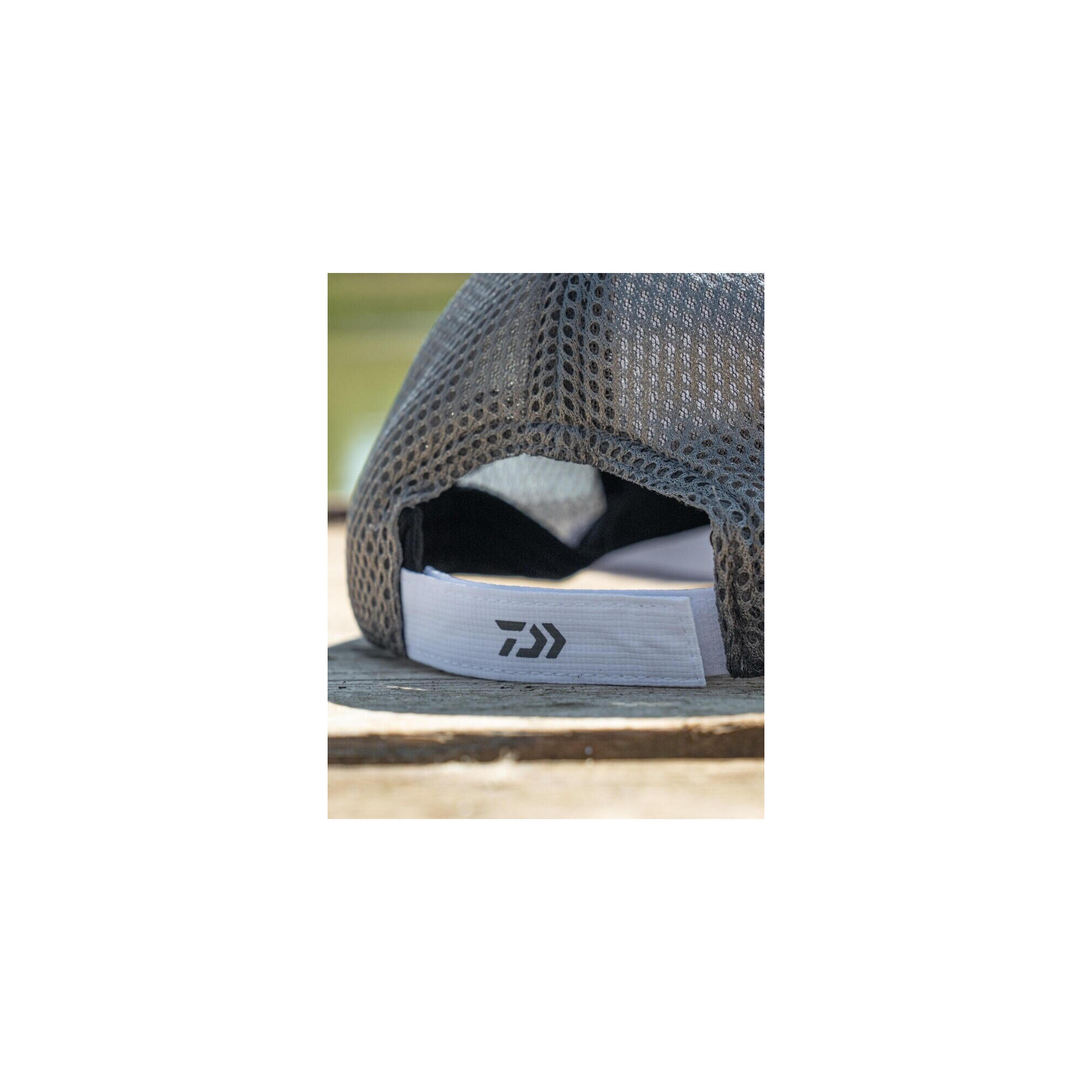 Sapca Daiwa Pro Performance white-grey