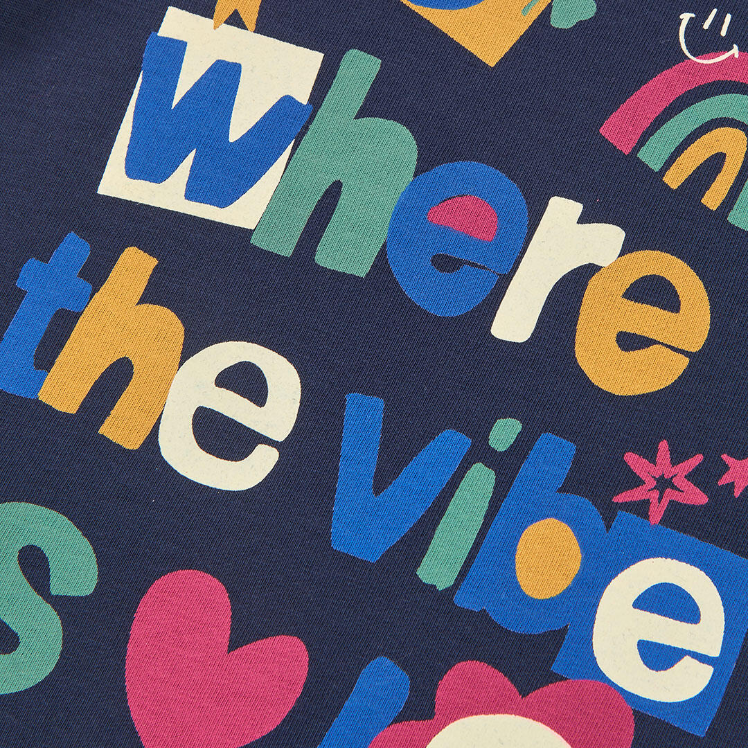 Camiseta punto niña azul marino estampada letras 3/4