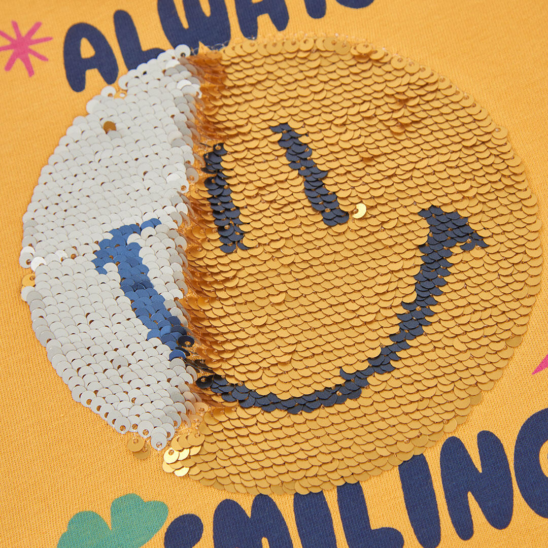 Camiseta punto niña amarilla con lentejuelas smiley 4/4