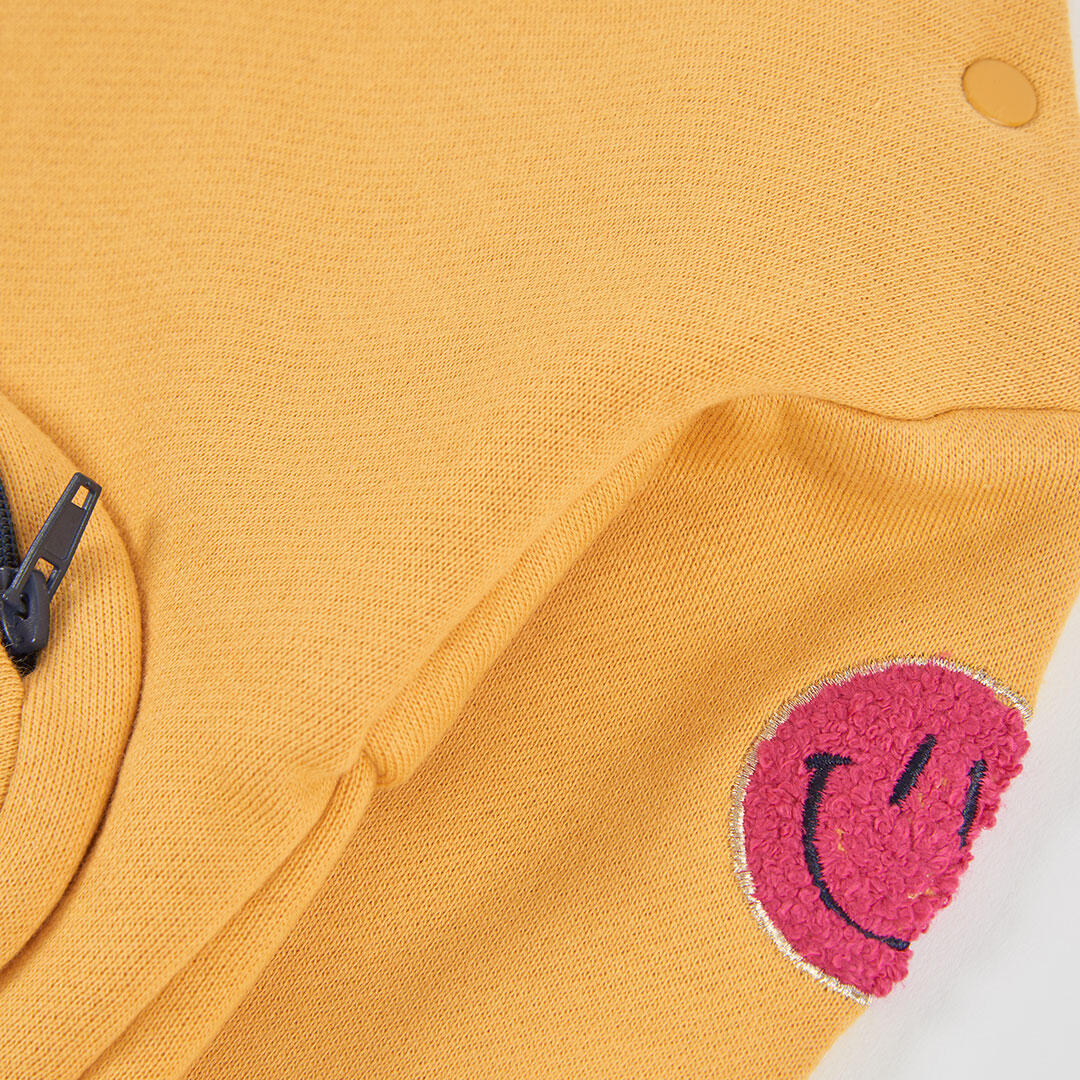 Vestido felpa amarillo con parches de emoticonos 4/4