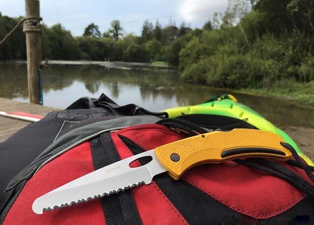 Nóż ratowniczy Gerber Ez Out Rescue Yellow 3/5