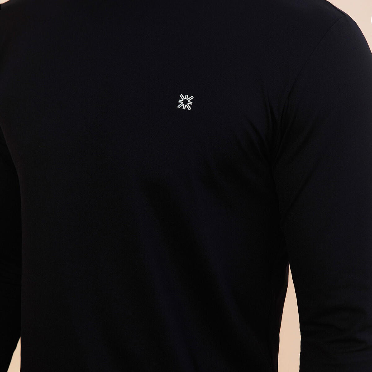 Camisa tipo rashguard   UV Line 2/3