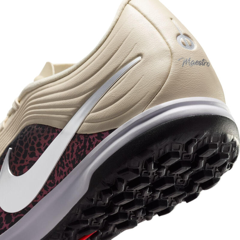 Ghete fotbal Nike Tiempo Maestro Academy TF NU3