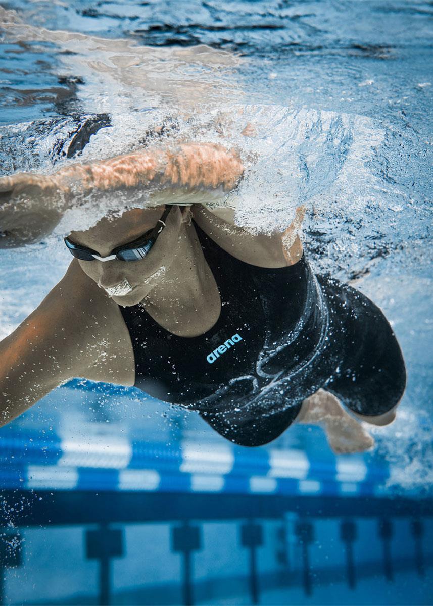 Arena Powerskin Veloce muta con schiena aperta - Nero/Turchese 6/6