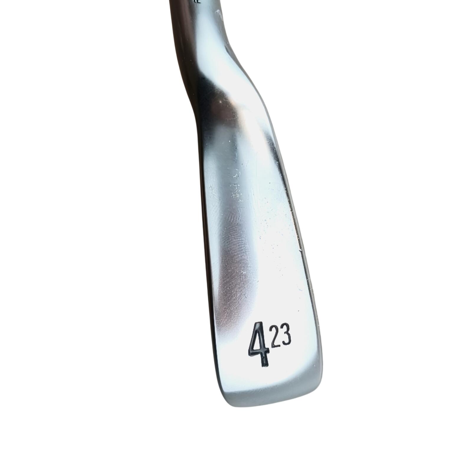 Srixon ZX #4 Utility Iron / Flex Regular / #4/23 2/5
