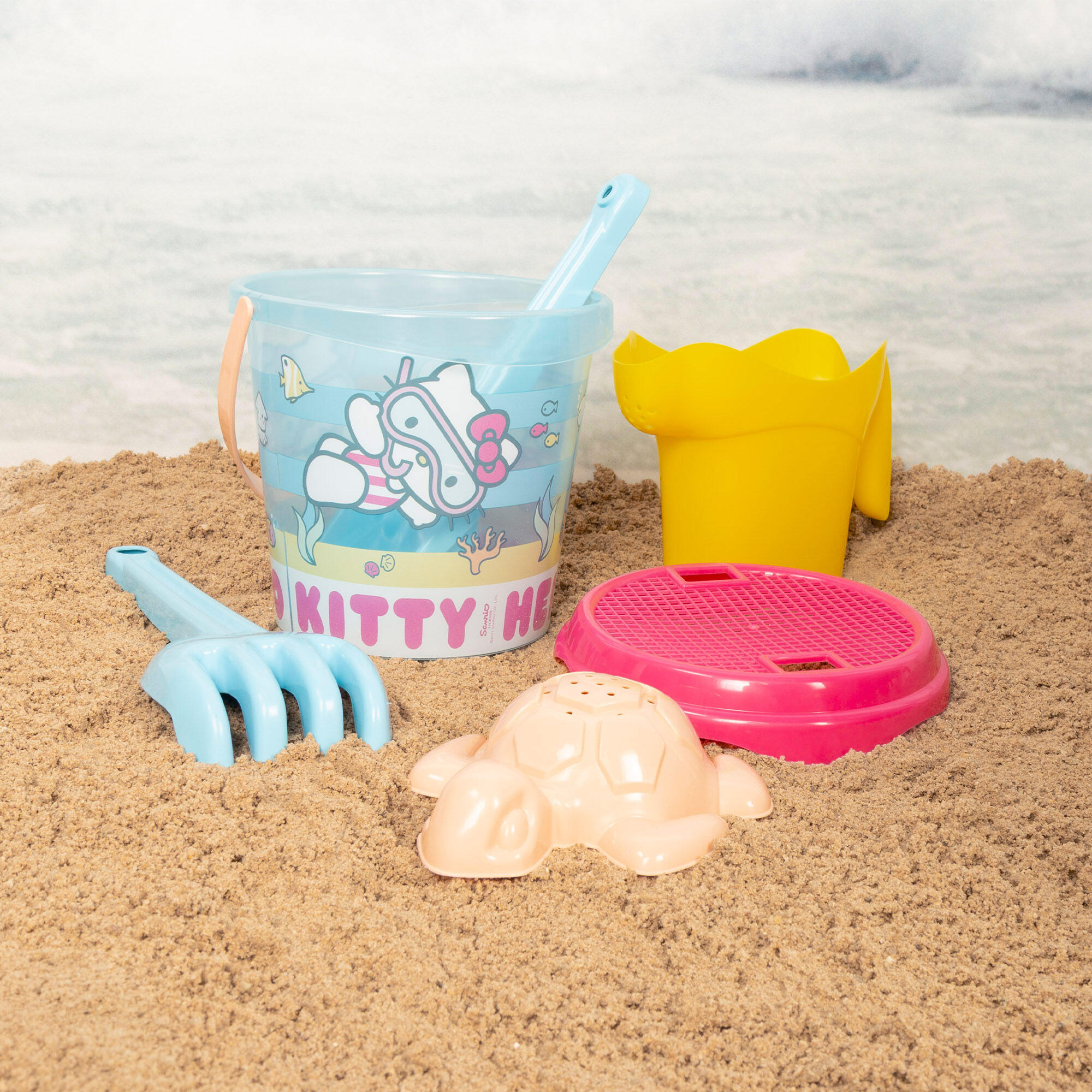 Hello Kitty Set de seaux de plage avec accessoires serviette et sac 6/7