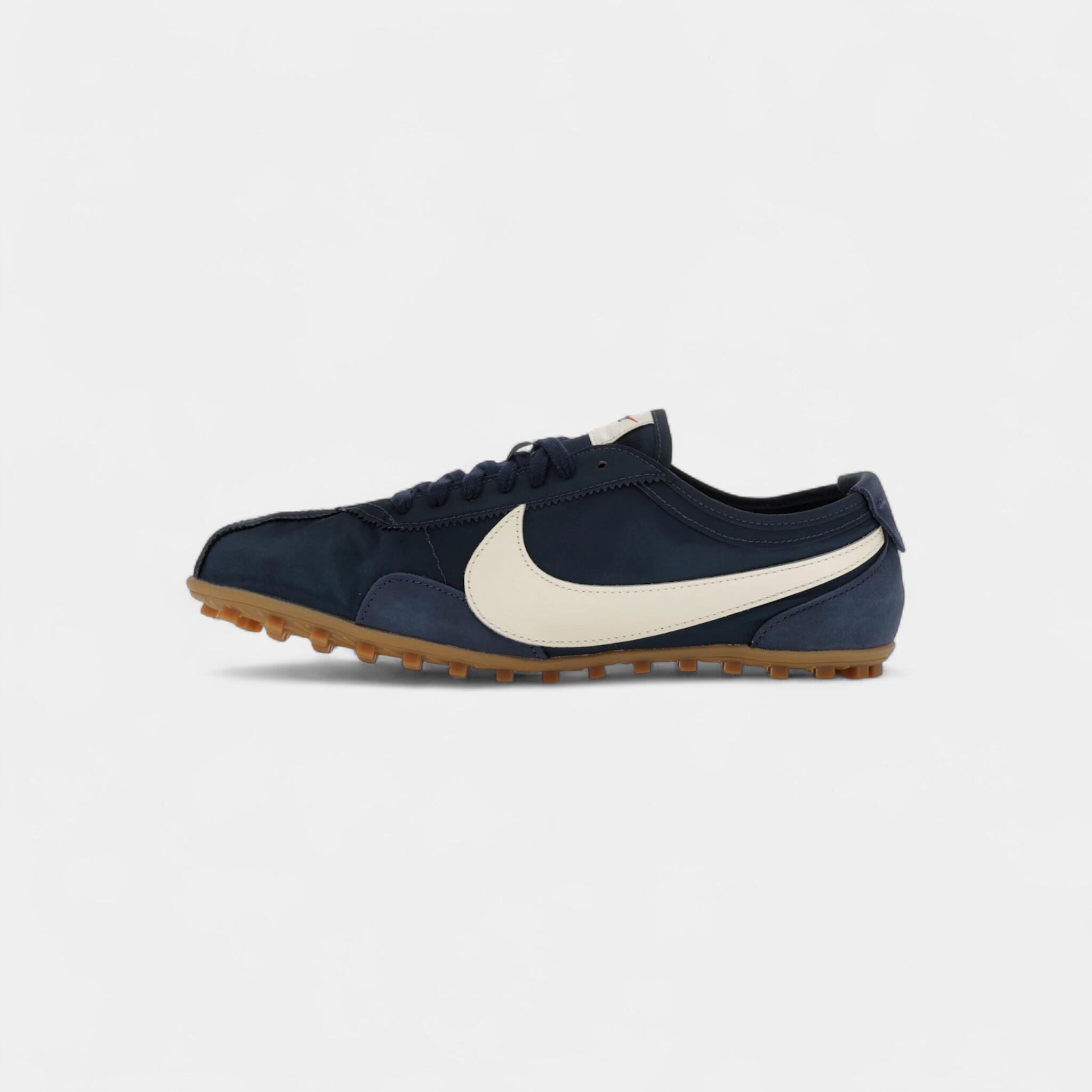 Nike Moon Shoe OG Midnight Navy Gum Light Brown Soft Pearl (Women's) 4/4