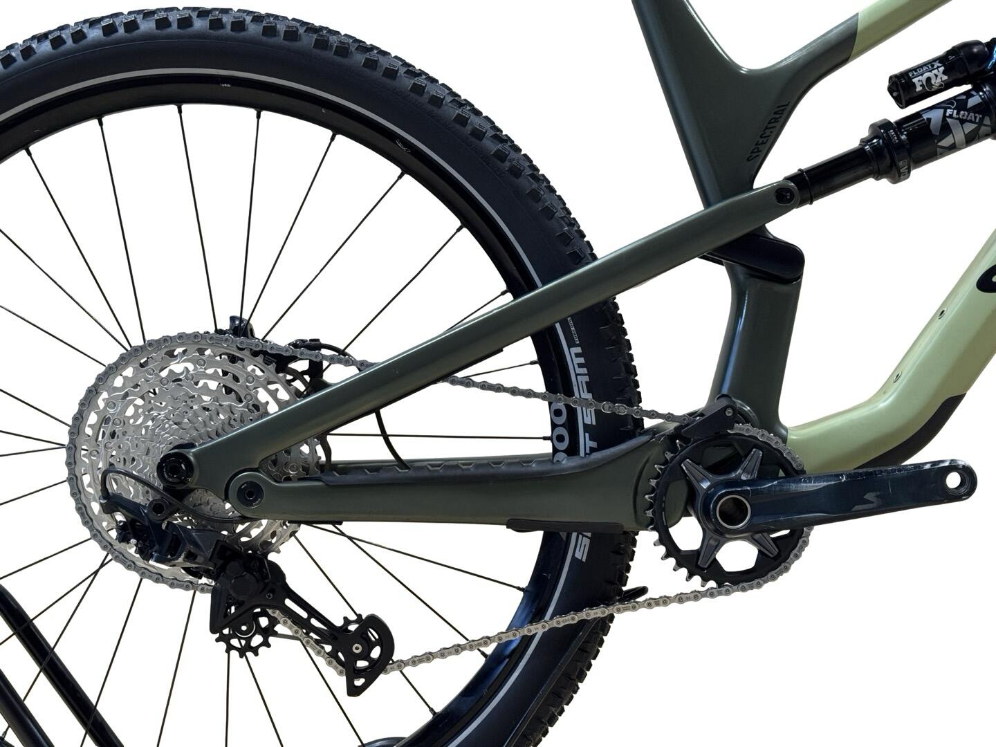Segunda vida - Bicicletas de montanha Canyon Spectral 29 CF 7 SLX - Como novo 5/7