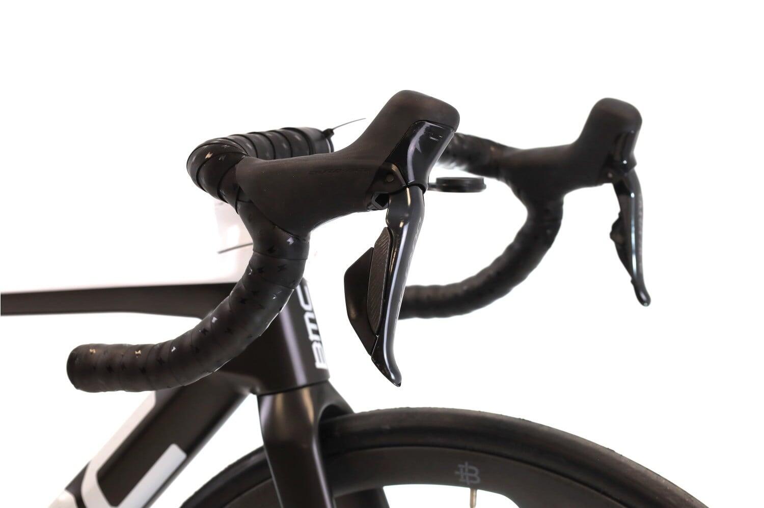Segunda Vida · Bicicleta estrada ·  SLR 01 Two Di2 12V · Muito bom estado 6/8